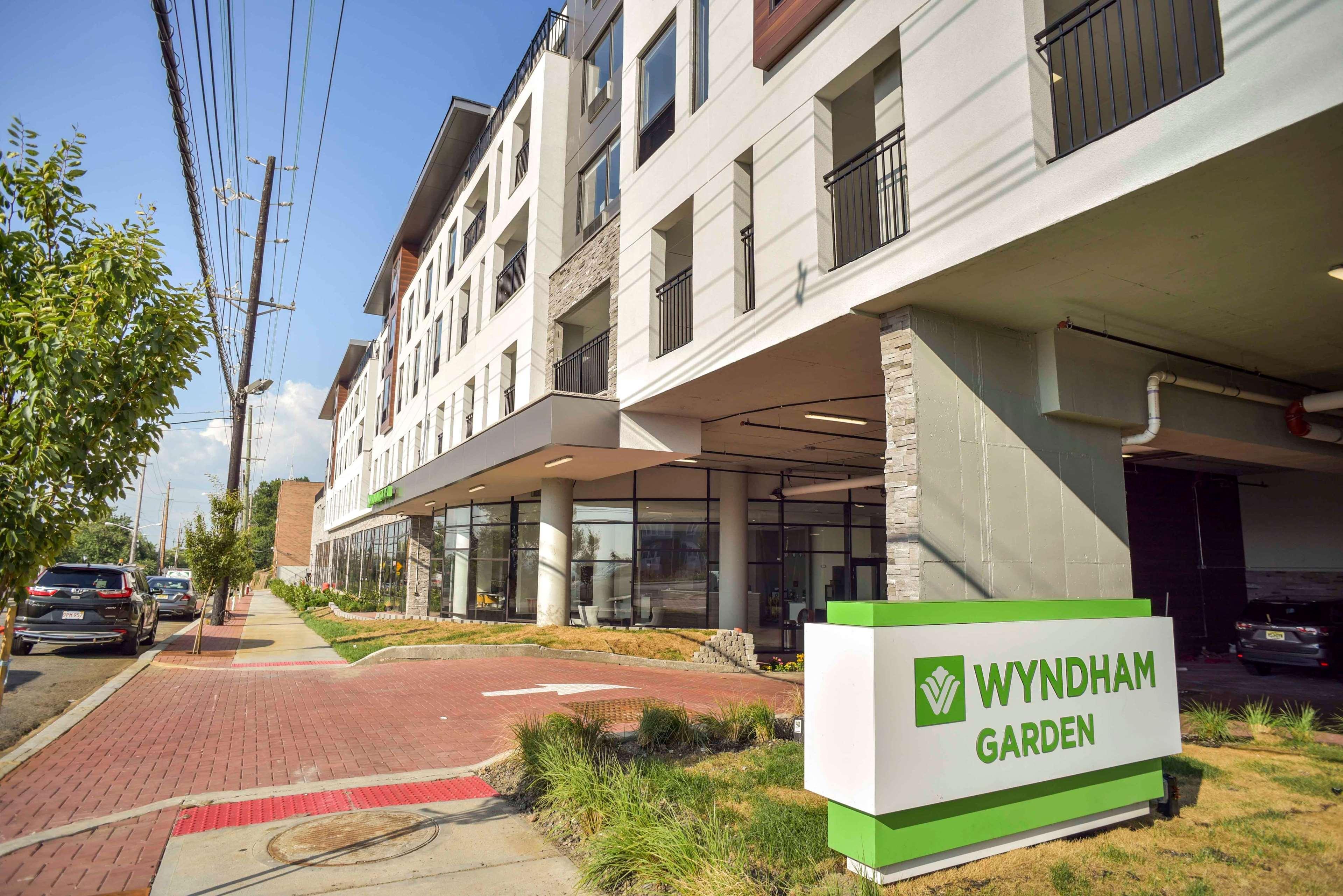 Готель Wyndham Garden North Bergen - Secaucus Екстер'єр фото